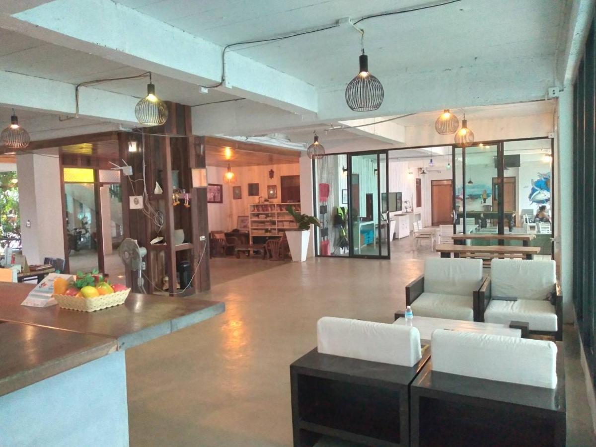 Baan Ampai Beach Hotel Hua Thanon  Luaran gambar